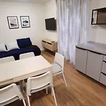 Style 2Br***